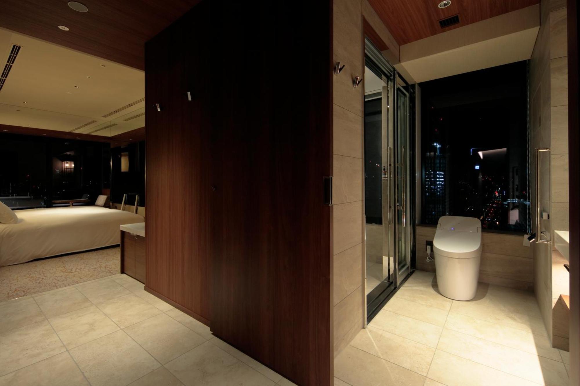 Candeo Hotels Osaka The Tower Bilik gambar A modern Japanese toilet